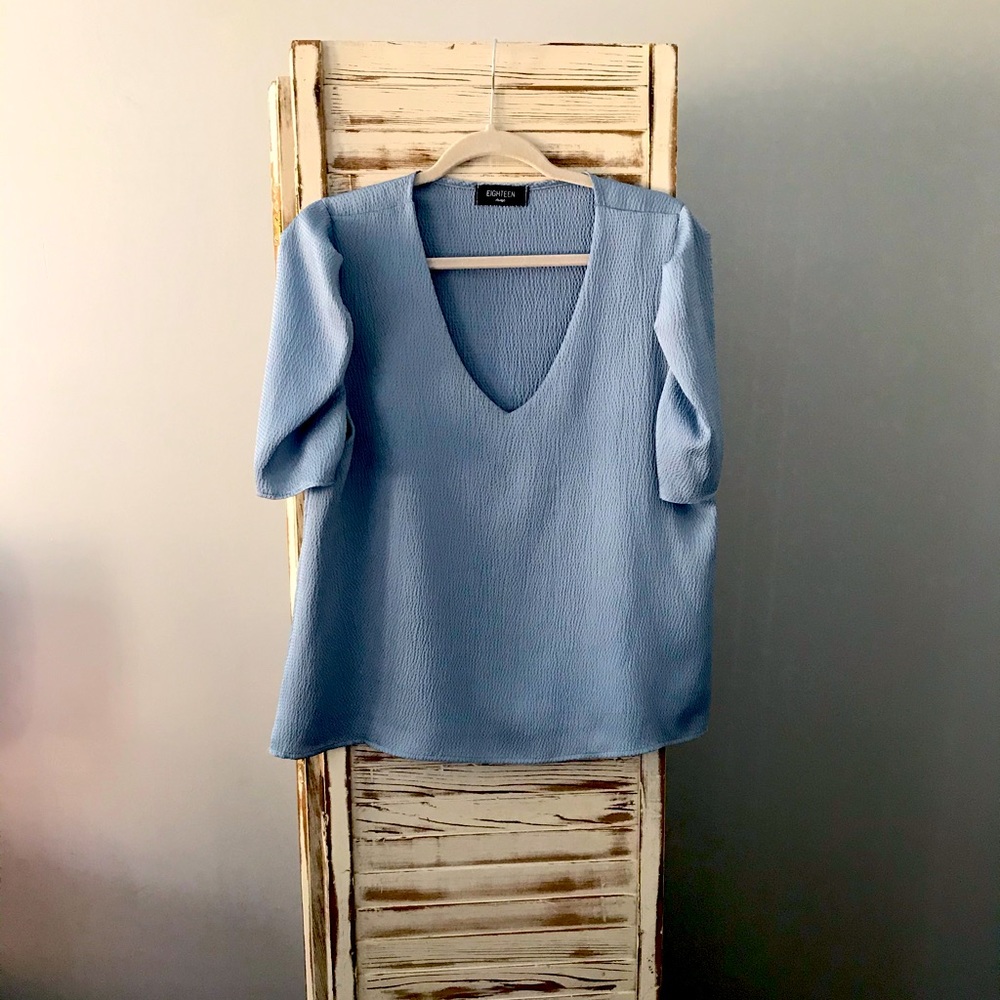 Puff sleeve blouse
